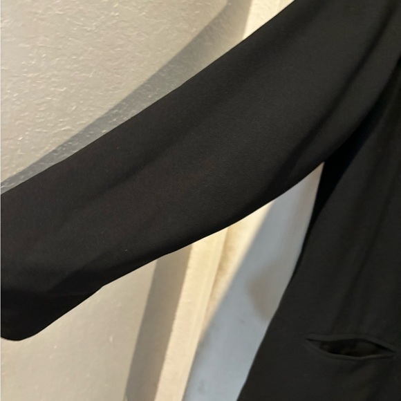 Karen Scott Black Long Sleeve Boyfriend Blazer With Button closing on front. - Picture 10 of 10